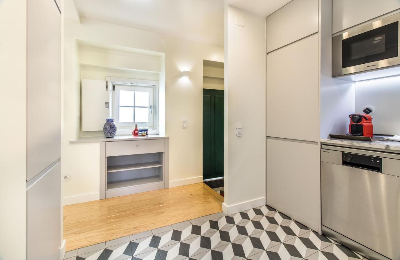 Design Apartment In Typical Alfama Lisboa Dış mekan fotoğraf