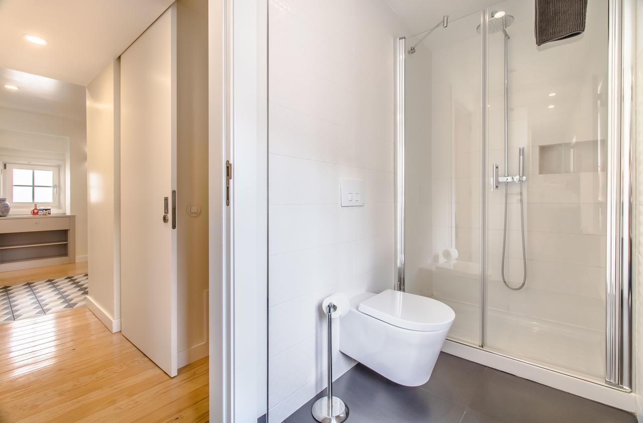 Design Apartment In Typical Alfama Lisboa Dış mekan fotoğraf