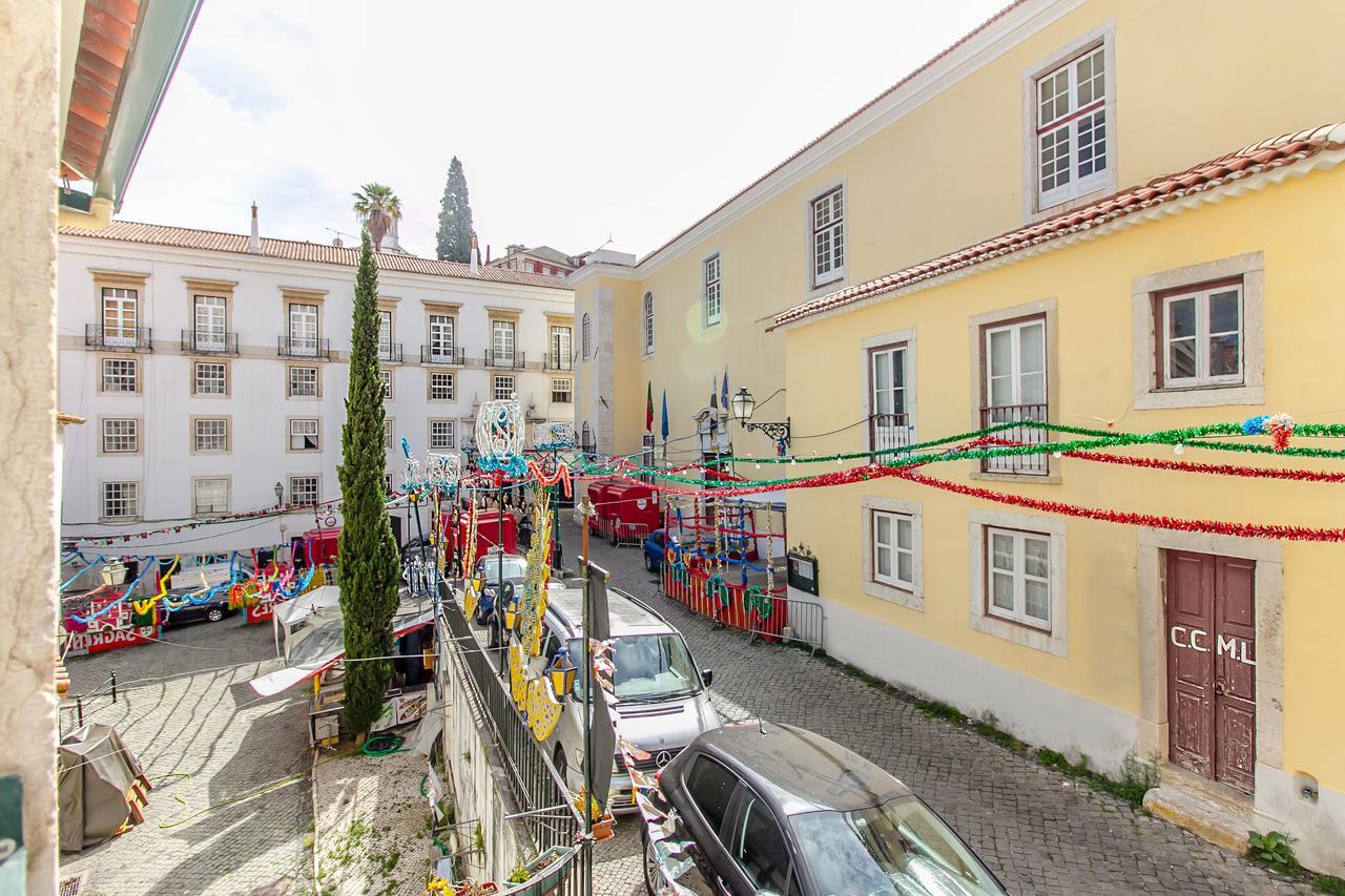 Design Apartment In Typical Alfama Lisboa Dış mekan fotoğraf
