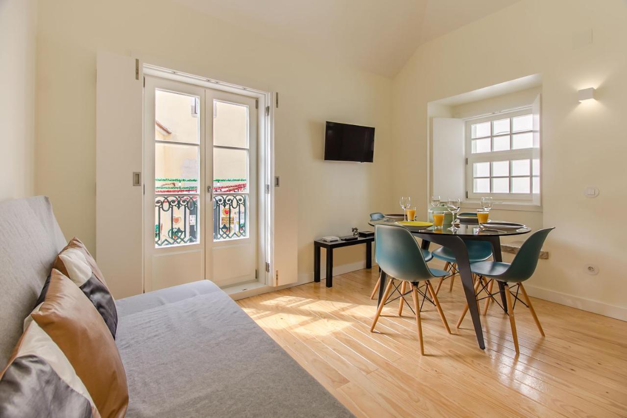 Design Apartment In Typical Alfama Lisboa Dış mekan fotoğraf